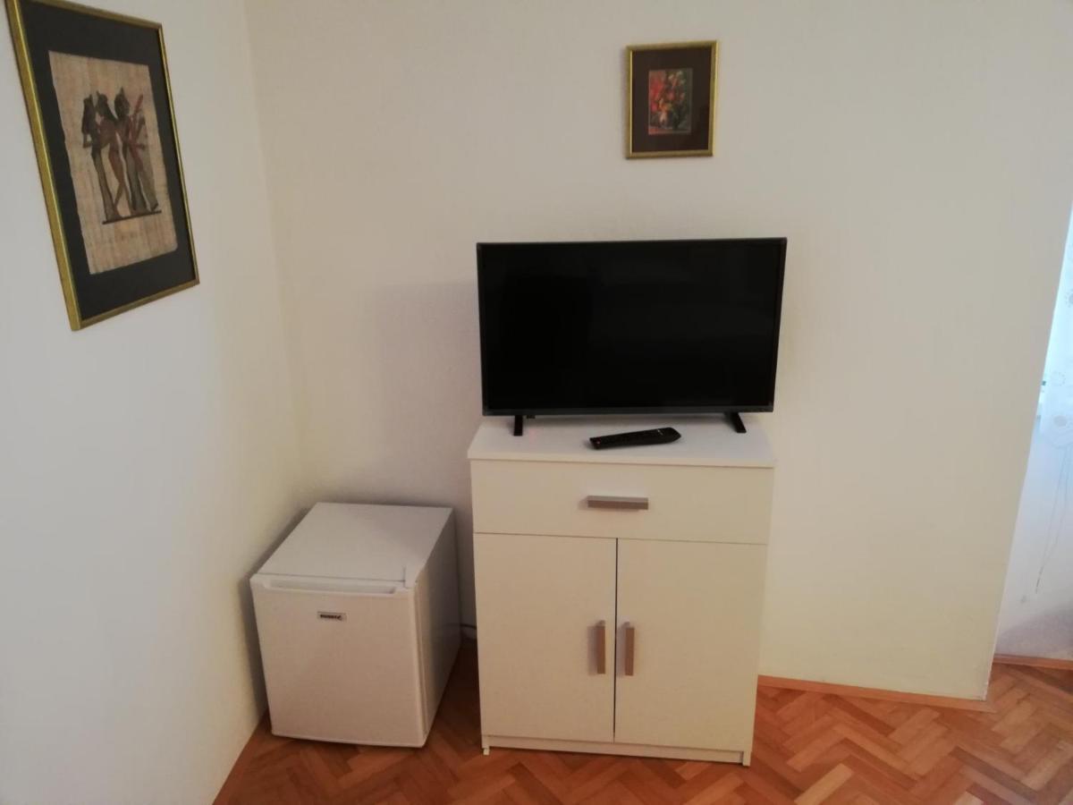 Sobe Sabec Bed & Breakfast Постойна Екстериор снимка